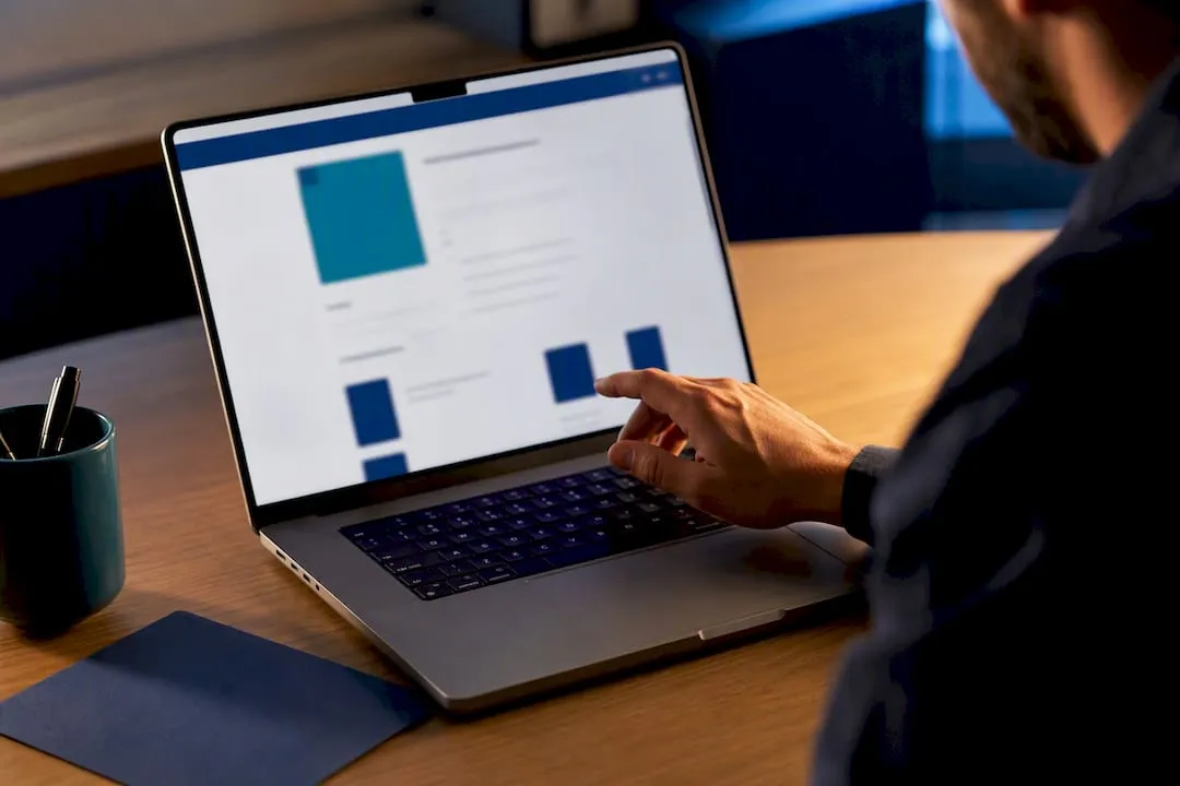 Shopify product page audit in browser view